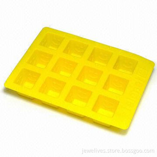 New Arrival Ice Cube Trays/Food safe silicon